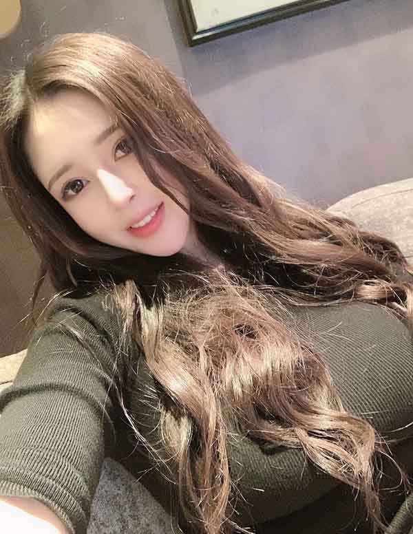 温哥华模特预约伴游